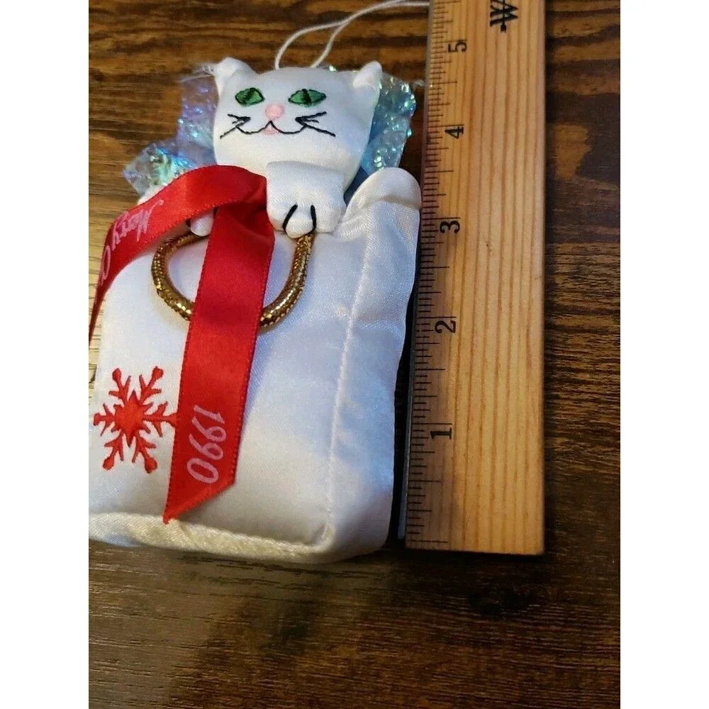 Fancy Feast 1990 Collectible Christmas Ornament White Cat in Bag Russ Kitty